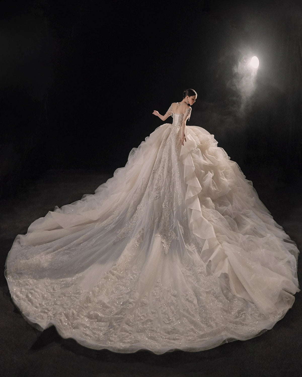 Glamorous Illusion Neckline Ball Gown Beaded Lace Fringe Trim Ruffled Train Wedding Dress E-307 (ZD16891)