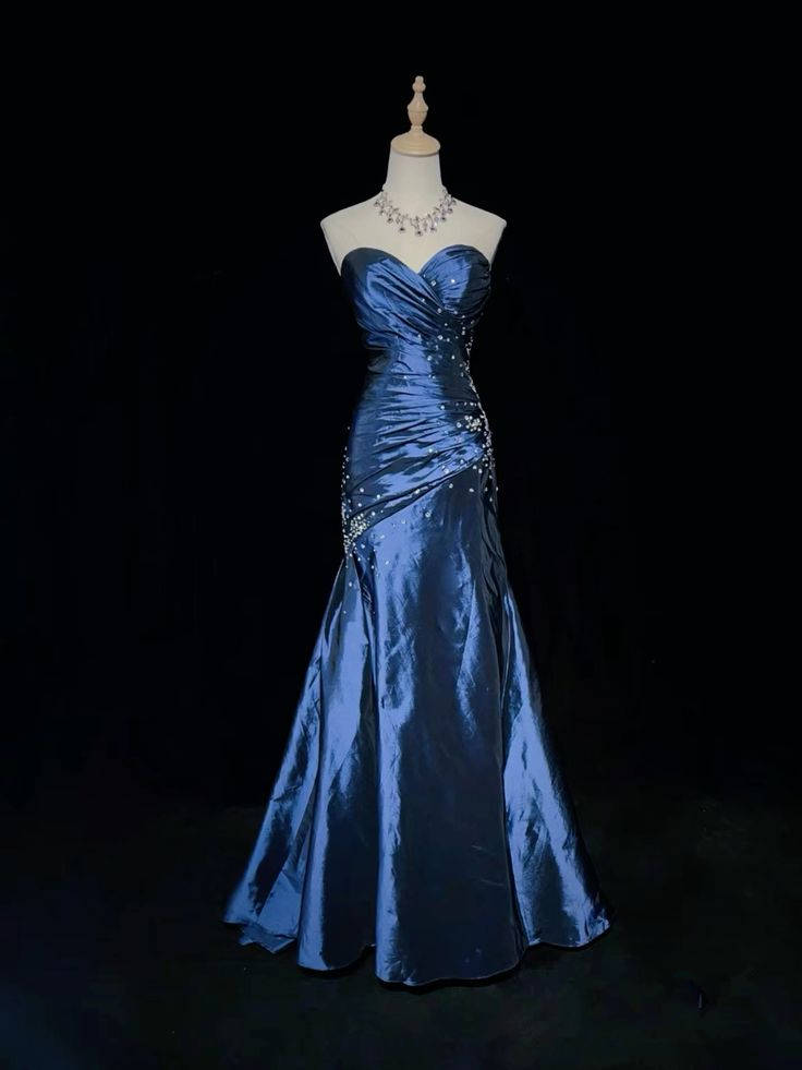 Sexy Strapless Mermaid Beaded Evening Gown Blue Sweetheart Satin Prom Dress Y7928 - VelvetHem