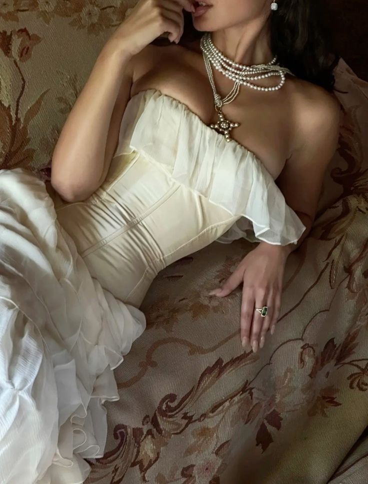 Modest Sheath Strapless Chiffon Sleeveless Ivory Long Prom Dress Evening Dresses fg6798 - View 4 | VelvetHem