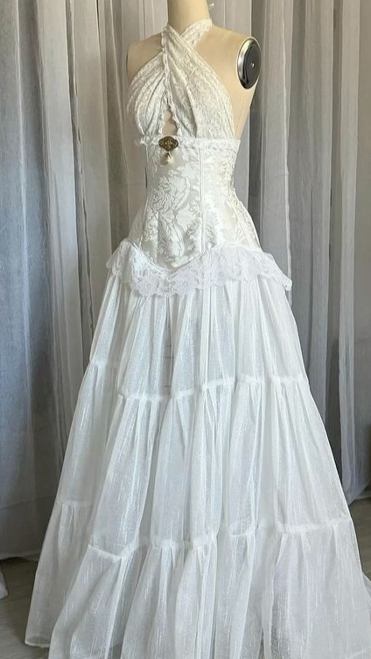 Halter Lace A Line Occasion Dress Formal Party Dress fg7264 - View 3 | VelvetHem