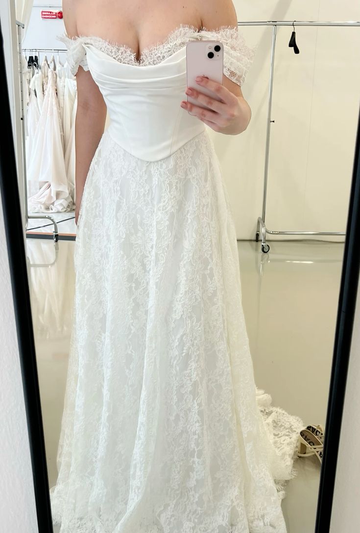 Stunning Off Shoulder Long Lace Wedding Dresses fg7291 - View 2 | VelvetHem