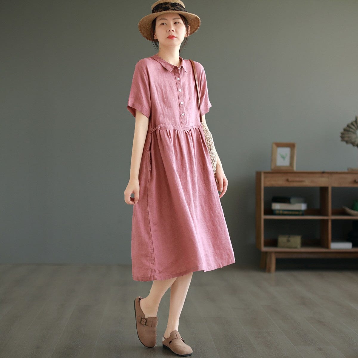 Well Tailored Dress with a Graceful Silhouette