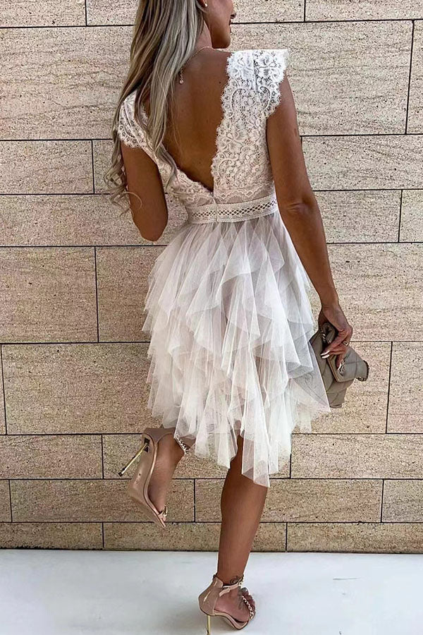 Gabriela Timeless Sleeveless Layered Lace Midi Dress with V Neck Evening Wear Edit