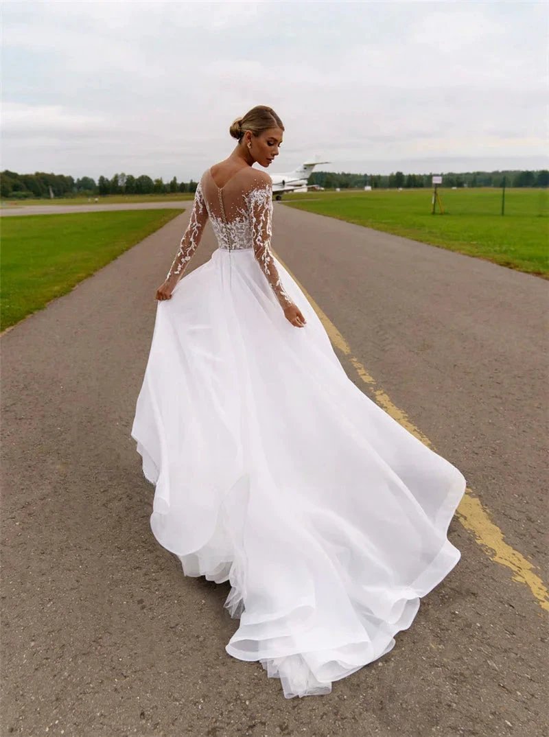 Sheer Neck with Heavy Crystals Long Sleeves White Wedding Dress Organza and Tulle A-line Bling Bridal Dress (ZD13563)