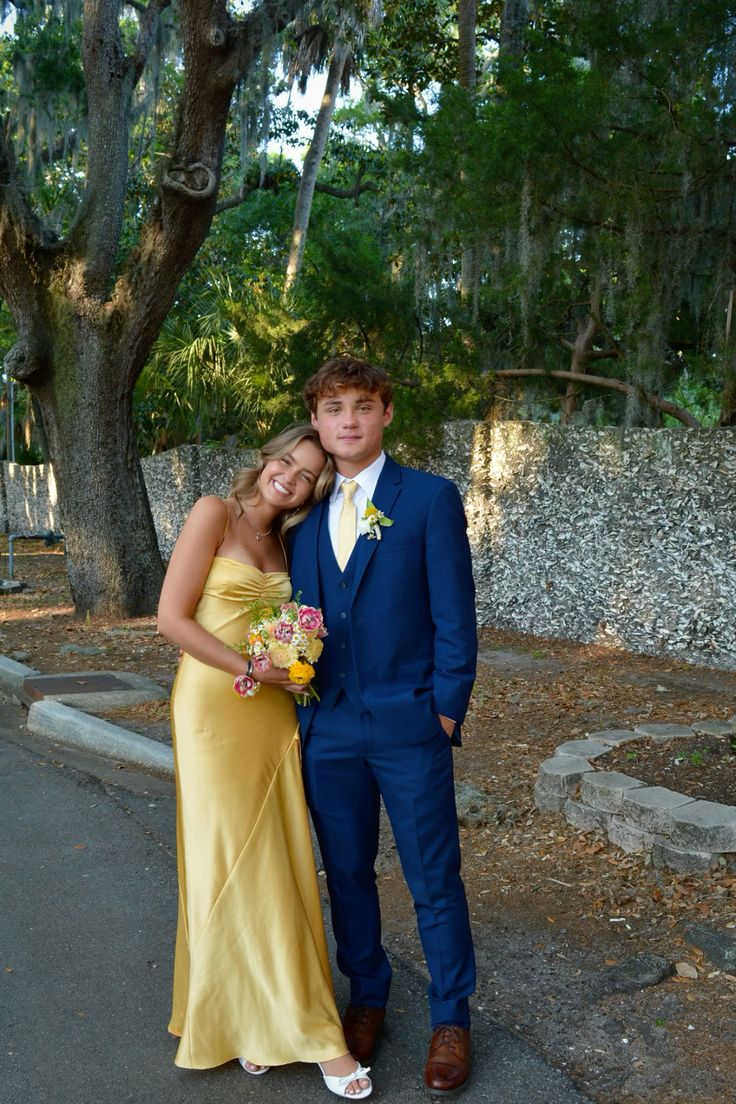 Yellow Spaghetti Straps Long Prom Dress With Slit fg6898 - VelvetHem