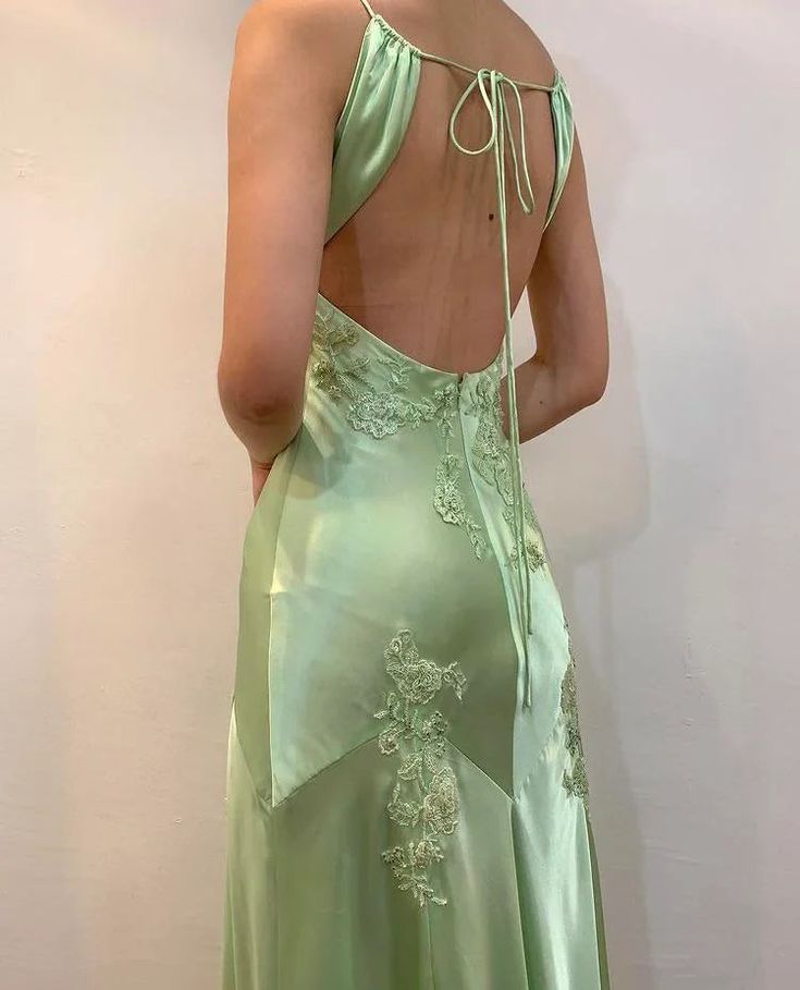 Green Vintage V Neck Beading Long Party Dress Formal Wear Dresses fg6921 - View 2 | VelvetHem