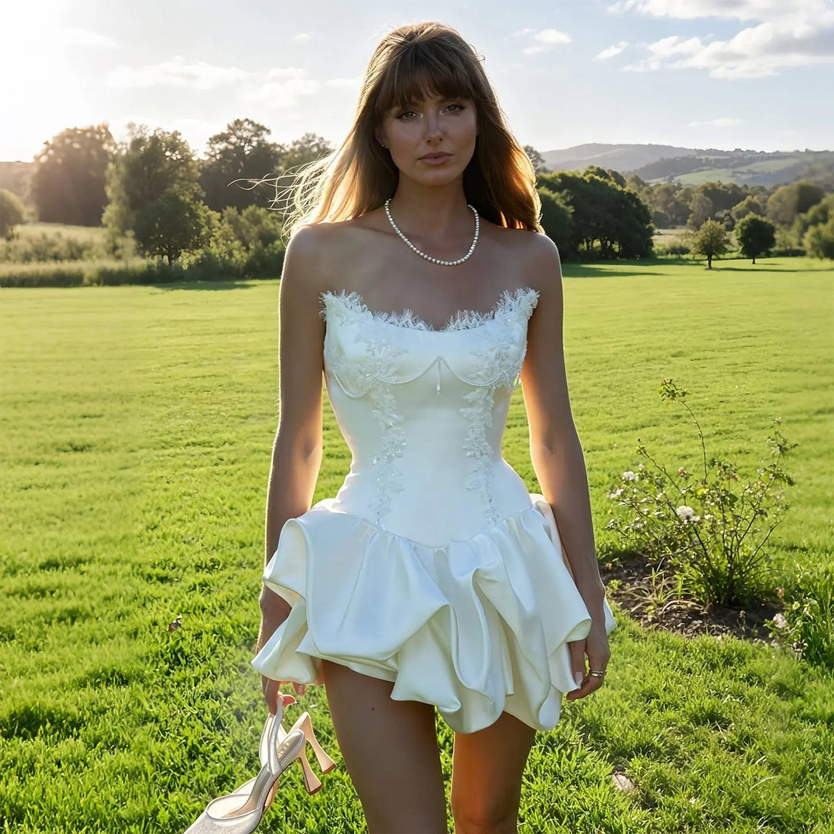 Luxury Ivory Delicate Lace Trim Sweetheart Flared Ruffle Wedding Dress ZP045