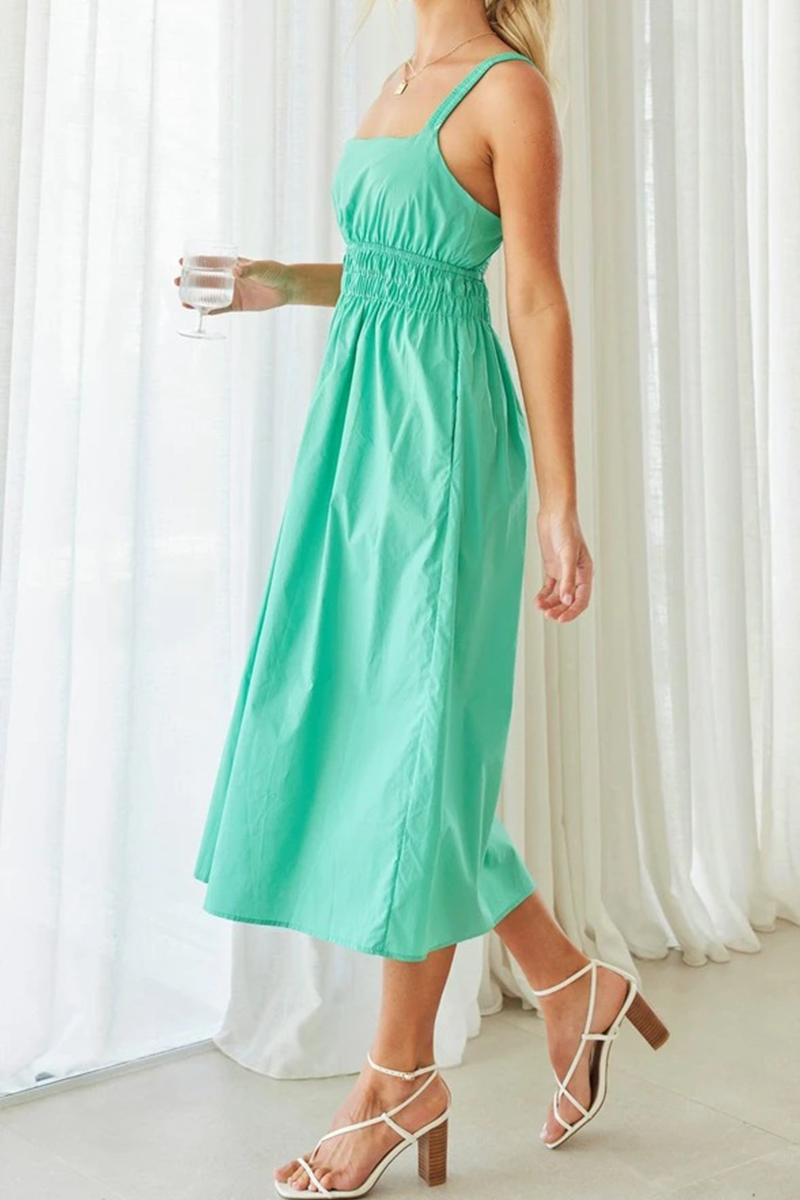 Katrin Chic and Relaxed Dress for Women Light Breezy Style