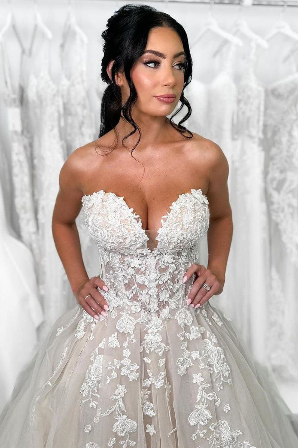 Luxurious A Line Sweetheart Light Champagne Long Prom Dress with Appliques - View 3 | VelvetHem