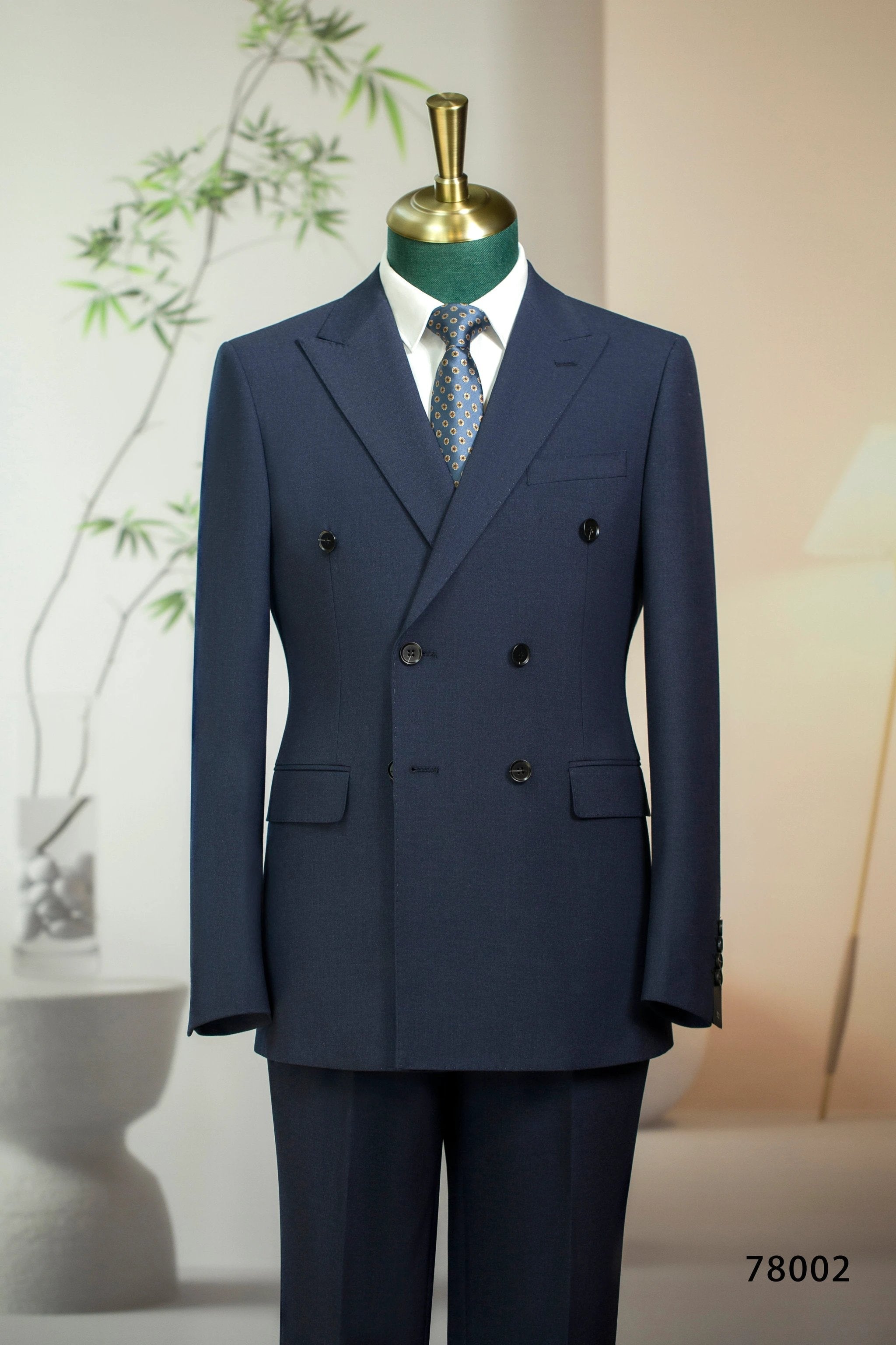 Double-Breasted Navy Wool Suit | Tailored Formal Groom & Business Suit by 男装