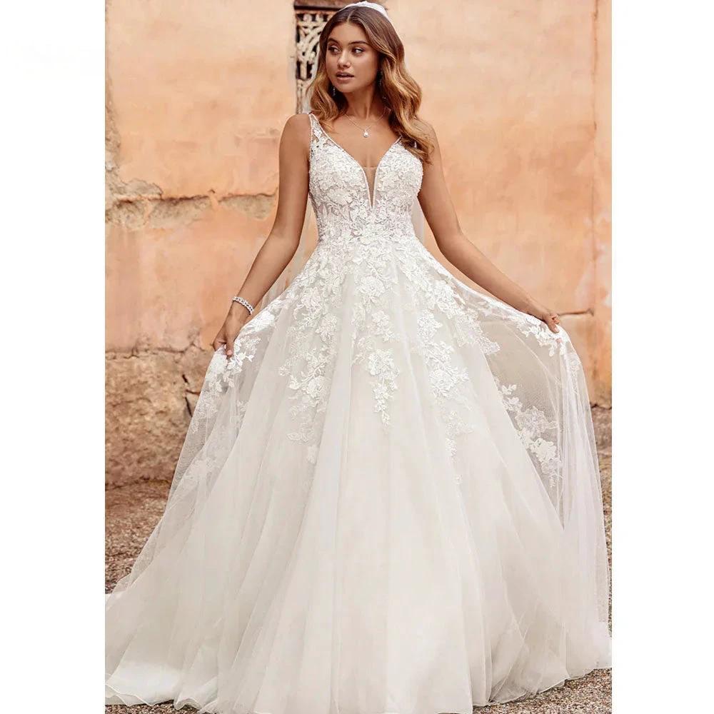 RODDRSYA Boho Elegant Wedding Dresses For Women 2023 V-Neck Lace Appliques Bridal Gowns Backless With Button Vestidos De Novia (ZD13337)