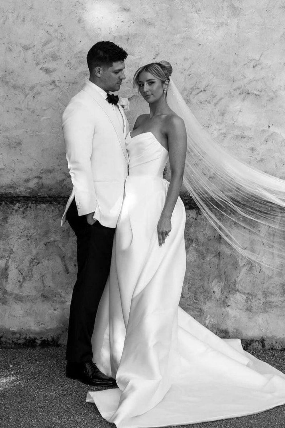 Simple A Line Sweetheart White Long Wedding Dress with Split Front - View 8 | VelvetHem