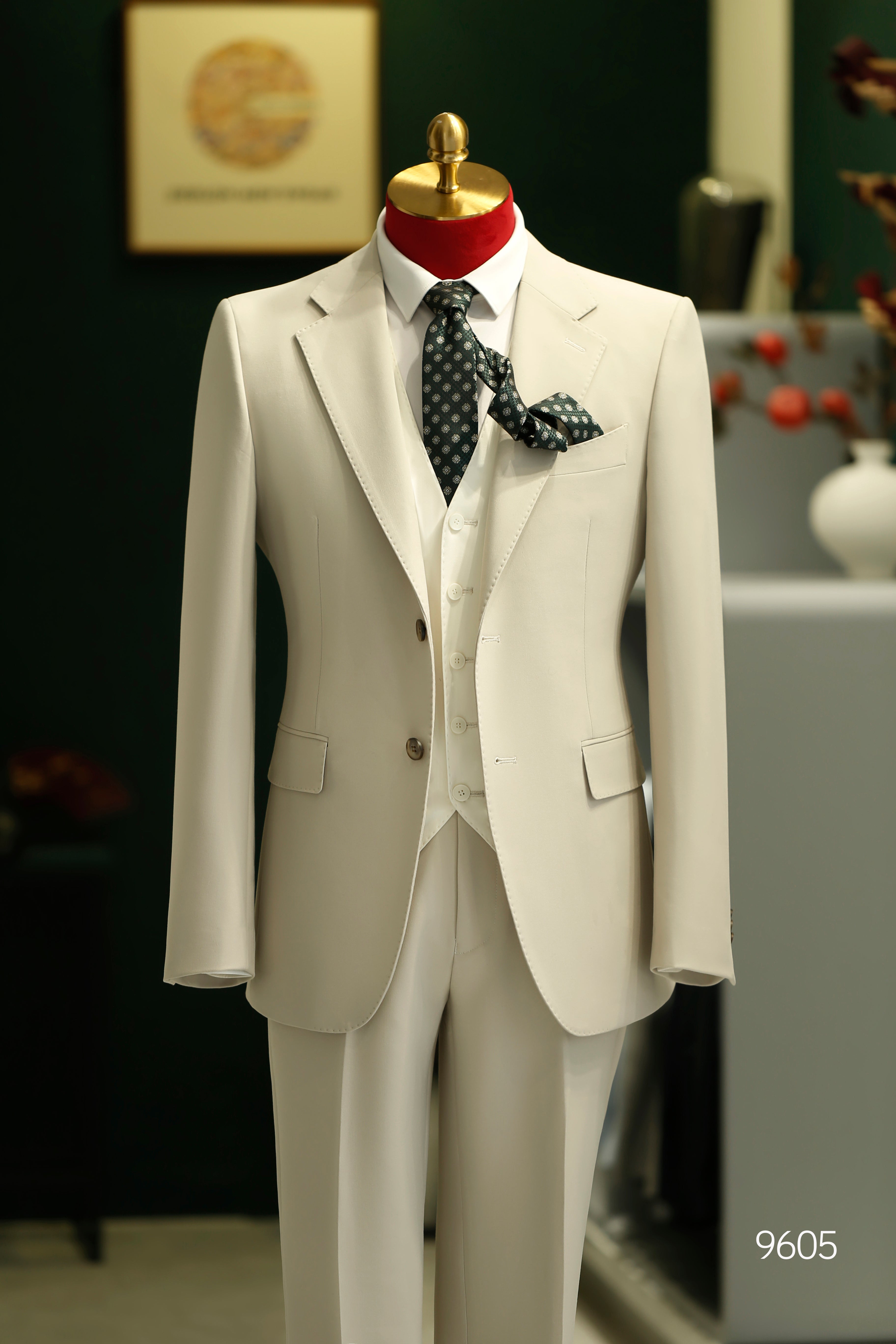 Three-Piece Cream Wool Suit | Tailored Formal Groom & Summer Wedding Suit by 男装