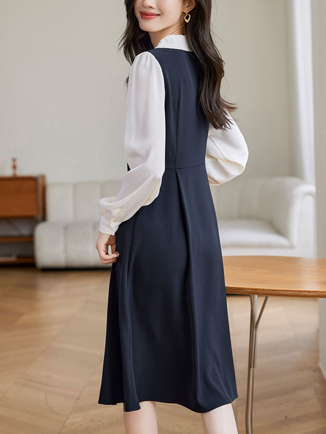 Beautifully Crafted Dress in a Classic Style