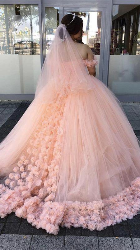 Off The Shoulder Hand Made Flowers Wedding Dress Tulle Wedding Dress (ZD13591)