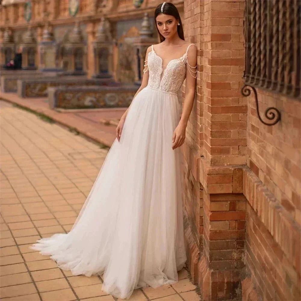 Modern Pearls Chain Wedding Dresses Tulle Appliqued Lace Engagement Bridal Party Bride Gowns Robes De Mari�e Custom Made (ZD14032) - VelvetHem