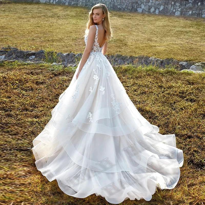 Modest Brush Train Wedding Dresses Brides Gown Tiered Appliques Backless Sposa Vestidos Bridal Party Suit Robe (ZD13347)