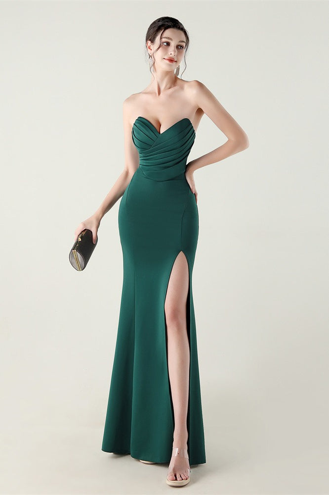 Strapless Sweetheart Pleated Modern Dress for Everyday Wear