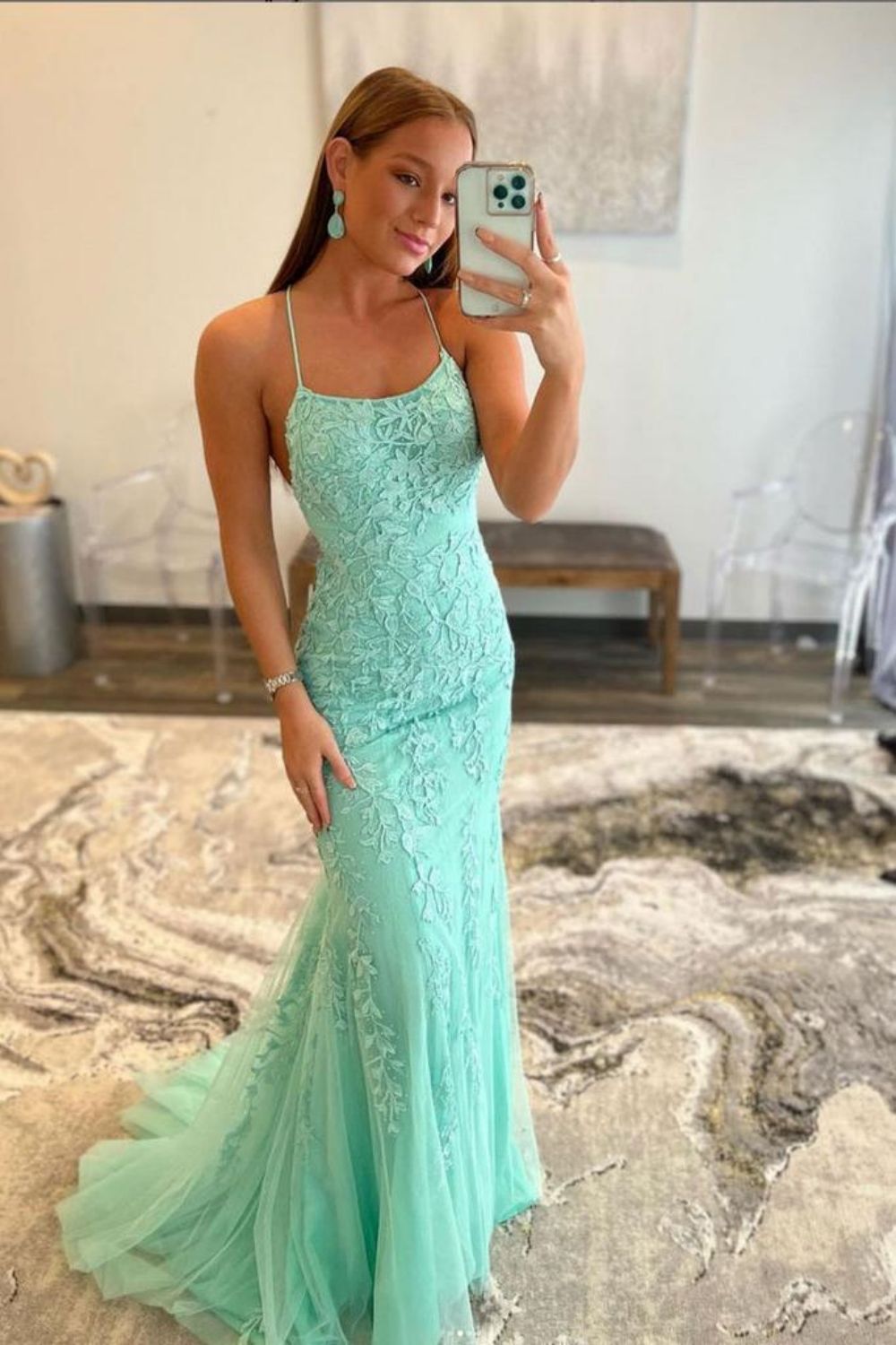 Mermaid Spaghetti Straps Green Long Prom Dress with Appliques - View 3 | VelvetHem