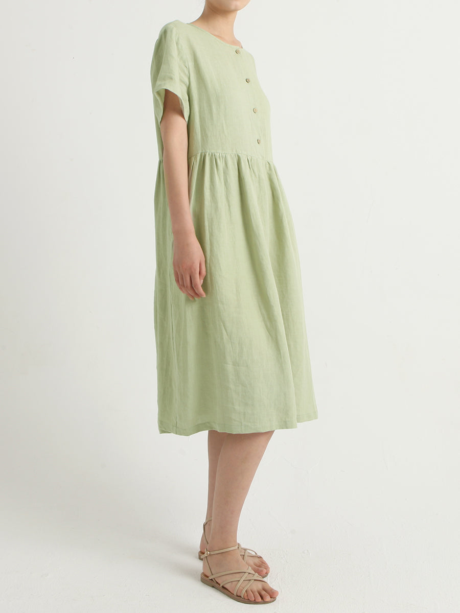 Polished Dress with an Effortless Classic Look