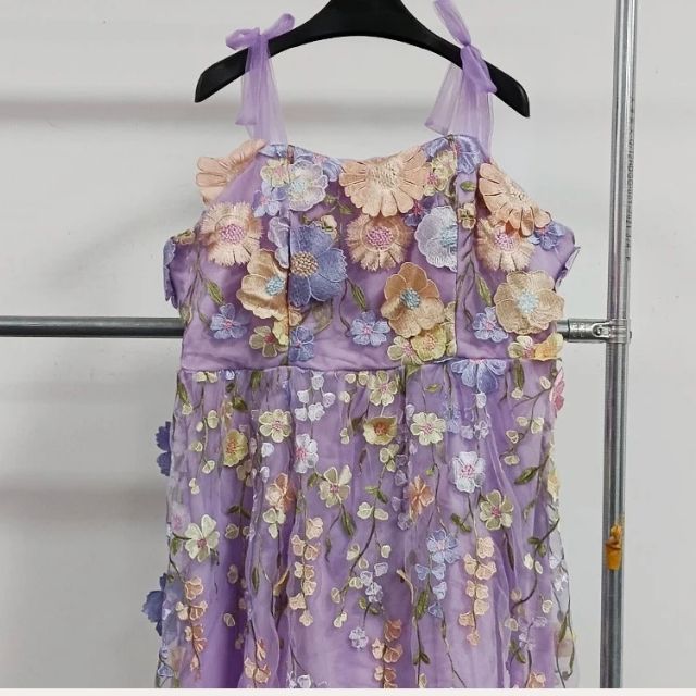 Daniela Elevated Cocktail Dress with Floral Appliqu��s Chic Silhouette Collection