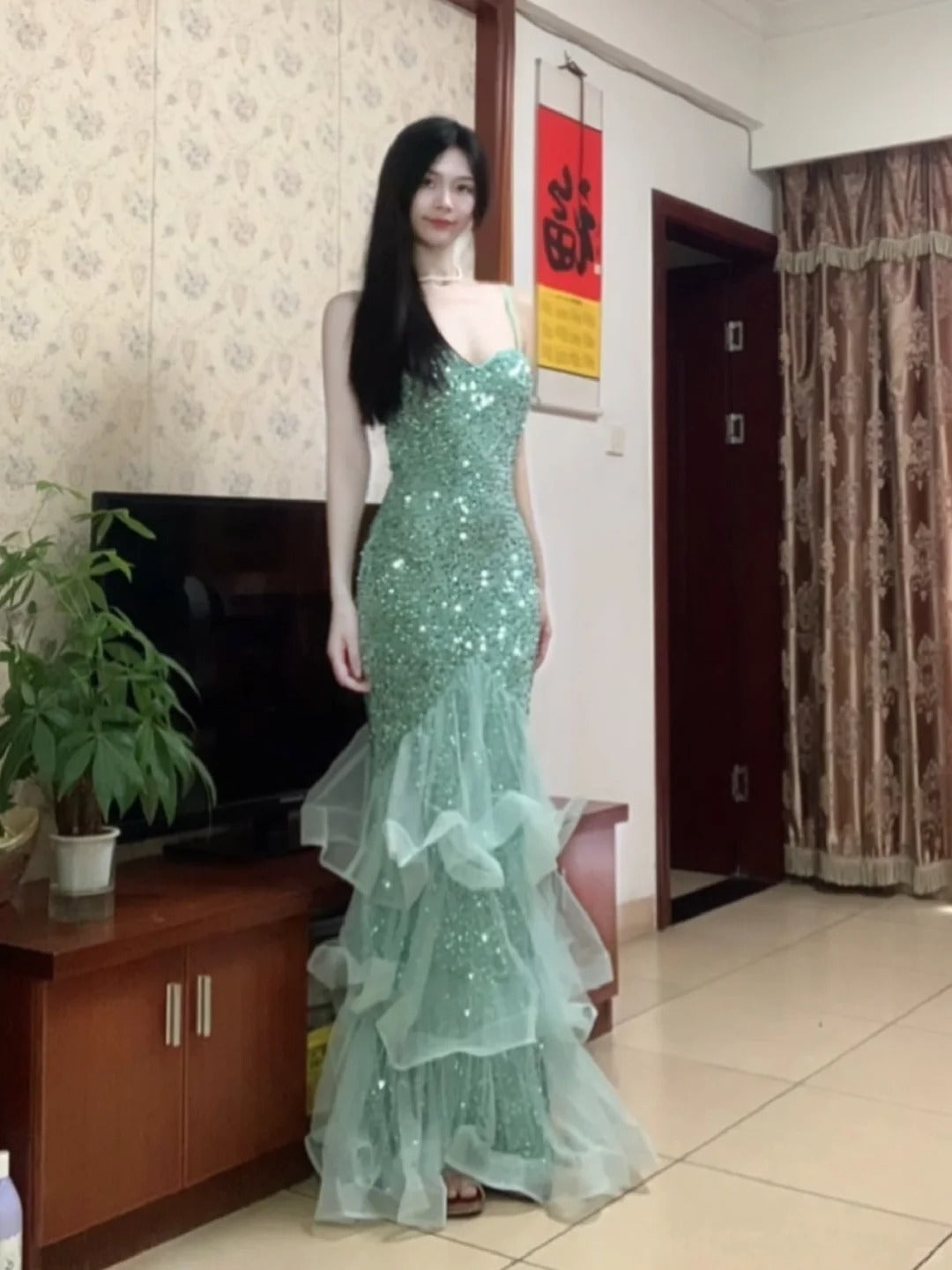Dreamy Princess Mint Green Mermaid Spaghetti Strap Backless Sequined Long Prom Dress Evening Dress - VelvetHem