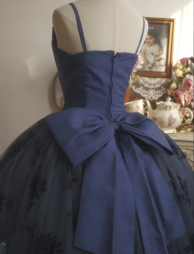Vintage Elegant Navy Blue Bow Embroidered Train Tulle Ball Gown Evening Dress Sweet 16 Dress - View 6 | VelvetHem