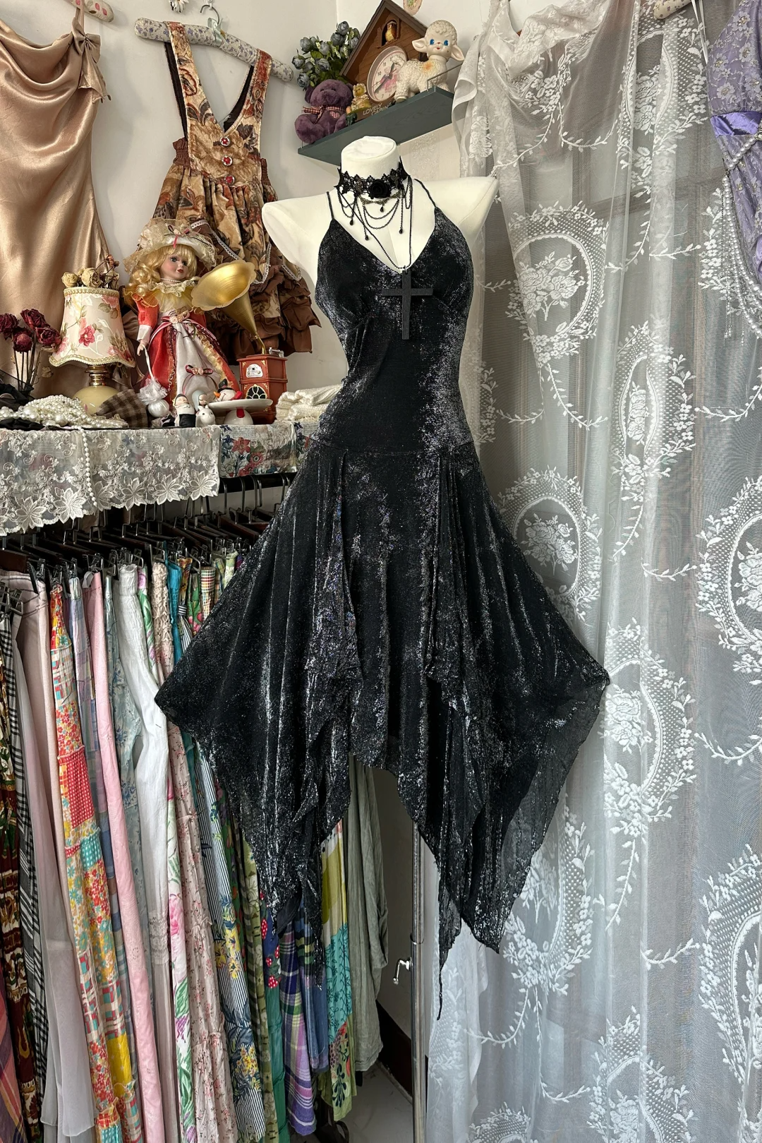 Vintage Black Velvet A Line Backless Birthday Dress Grduation Homecoming Dress