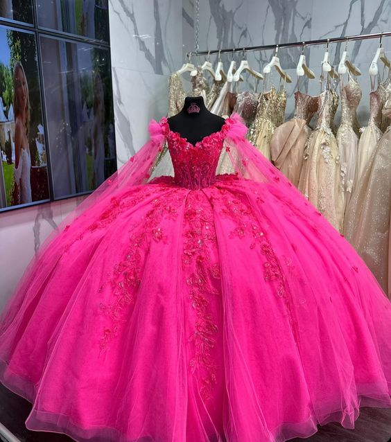 Quincea�era Off-Shoulder Lace Appliques Tulle Ball Gown Dress with Cape for Sweet 16 Birthday fg6296 - VelvetHem