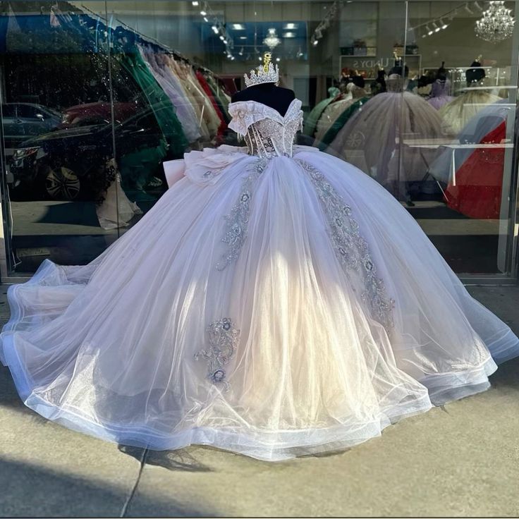 Quinceanera Dress Lace Applique Sequins Beading Mexican Sweet 16 Vestidos De XV 15 Anos Ball Gowns fg6581 - VelvetHem