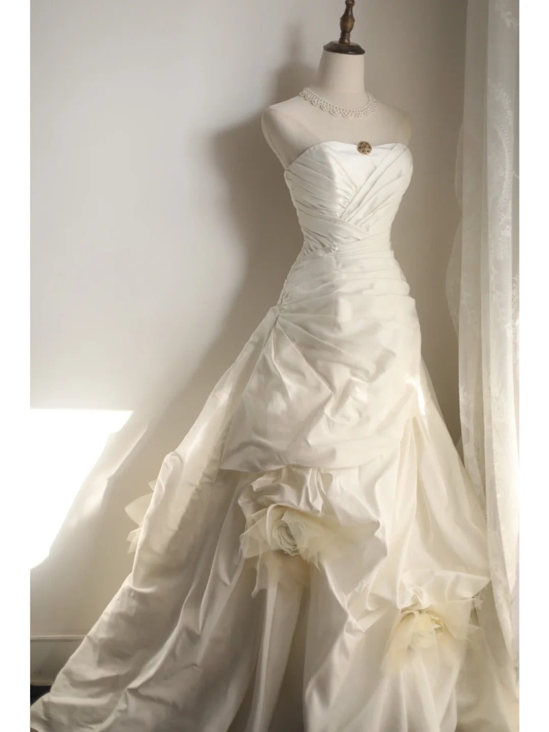 A Line White Party Dress Long Evening Dress Princess Wedding Dress - View 2 | VelvetHem