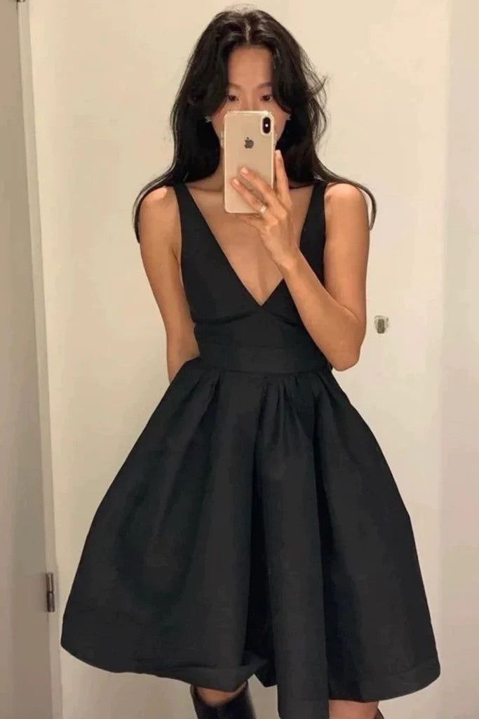 V Neck Black Backless Satin Short Prom Dresses, Open Back V Neck Short Black Formal Evening Homecoming Graduation Dresses fg6031 - VelvetHem