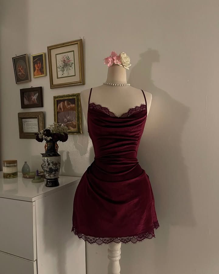 Burgundy Velvet Lace Short Homecoming Dress Short Party Dress - View 2 | VelvetHem