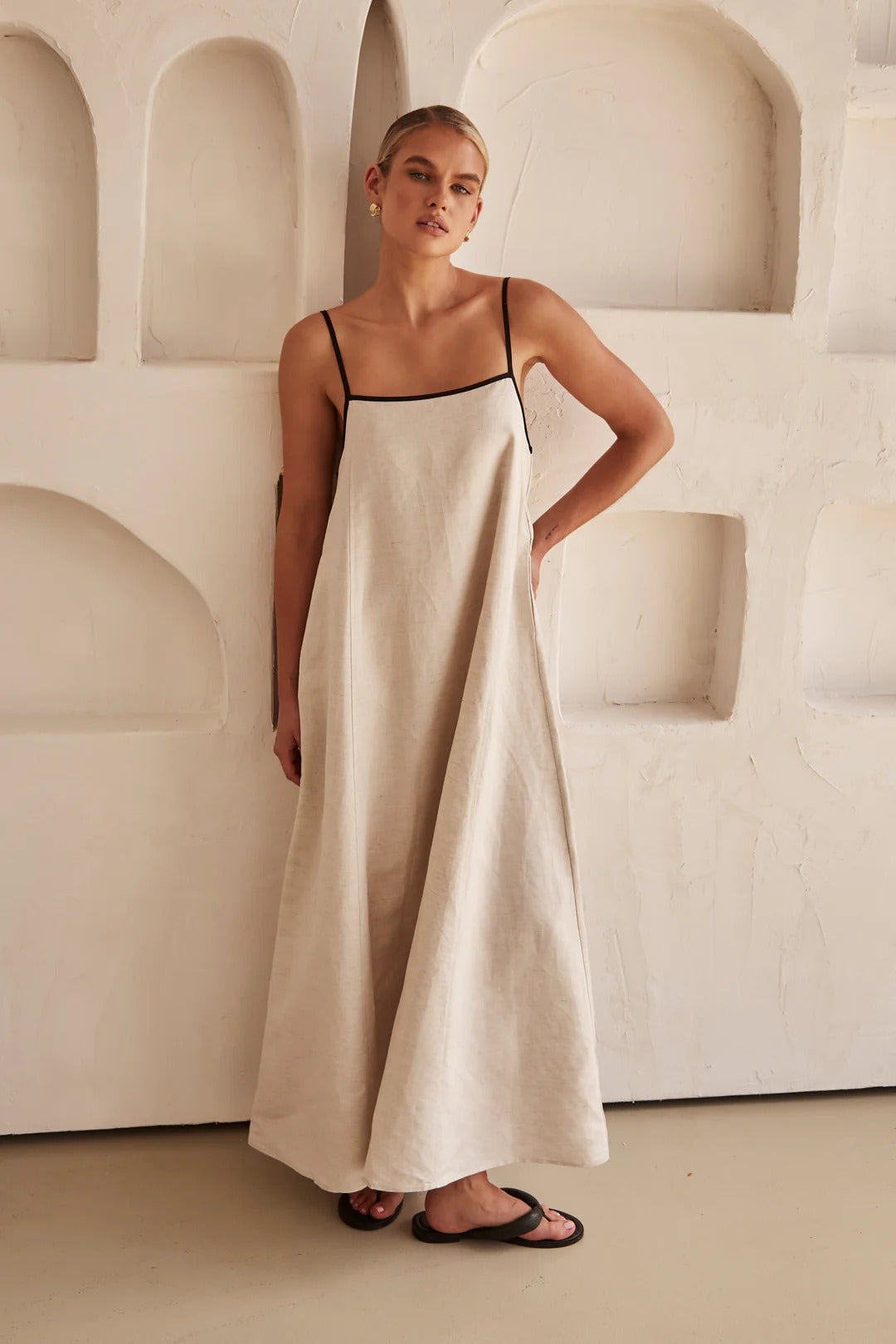 Maria Aesthetic Contrast Linen Maxi Dress Designer Edit