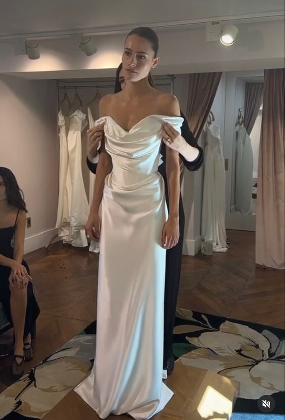 Sexy Sheath Off The Shoulder Satin Long Wedding Dresses fg6445 - View 2 | VelvetHem