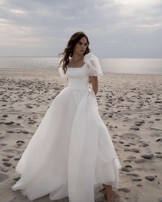 Charming A-Line Square Neck Puff Sleeves Wedding Dresses with Train