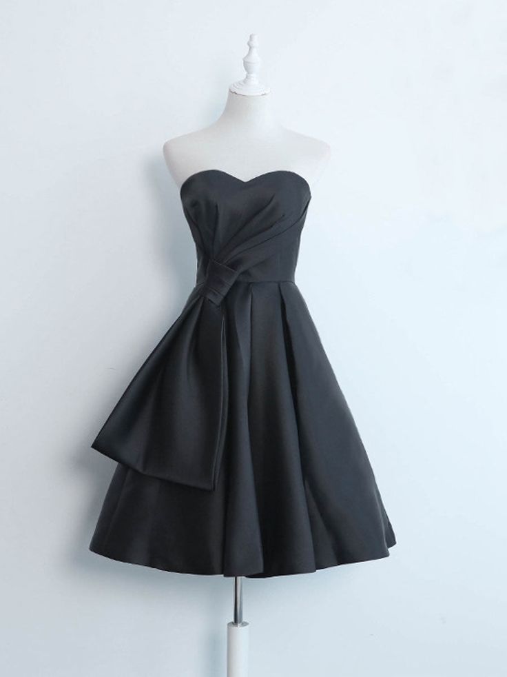 Simple Sweetheart Satin Short Black Prom Dress, Black Homecoming Dresses fg6631 - VelvetHem