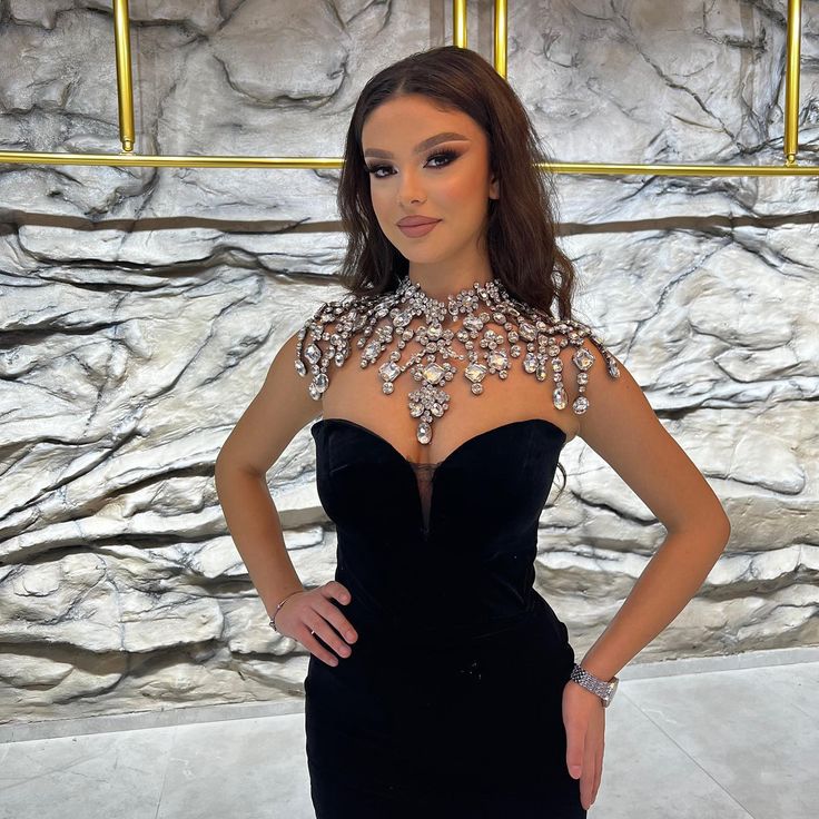 NEW ARRIVAL BLACK ANKLE-LENGTH V-NECK SLEEVELESS MERMAID PROM DRESSES fg6221 - View 2 | VelvetHem