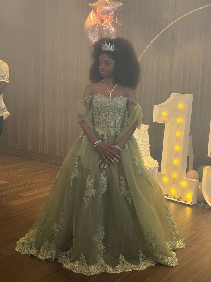 A Line Green Tulle Lace Princess Dresses Off the Shoulder Party Ball Gowns fg6204 - View 2 | VelvetHem