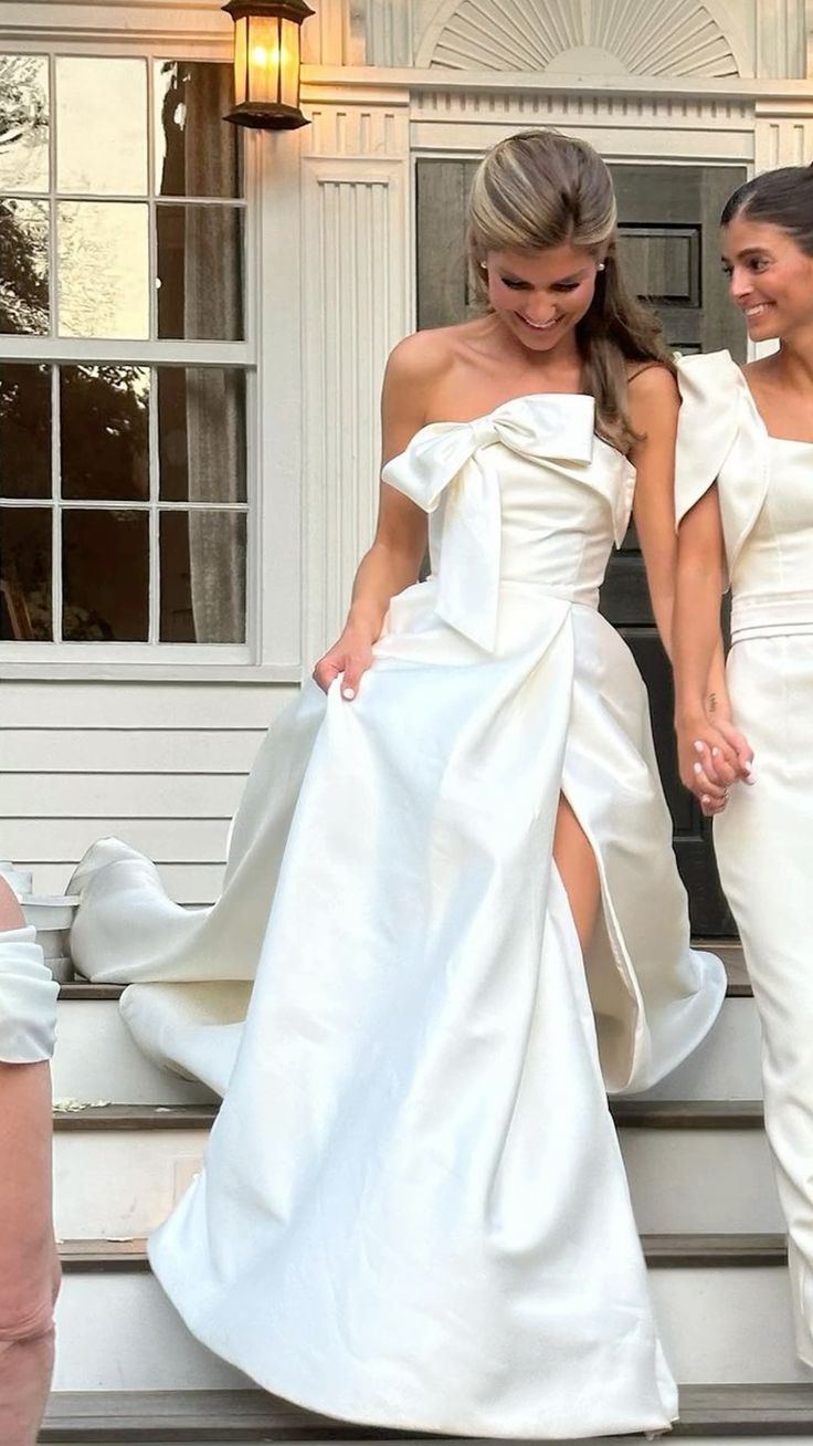Romantic Strapless Long Wedding Dress With Slit fg6412 - VelvetHem