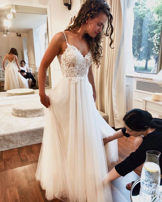 A-line Unique Lace Tulle Vintage Long Wedding Dresses