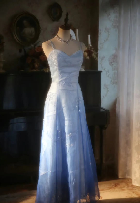 Vintage Gradient Light Blue A-line Spaghetti Strap Beaded Tulle Long Prom Dress Evening Dress