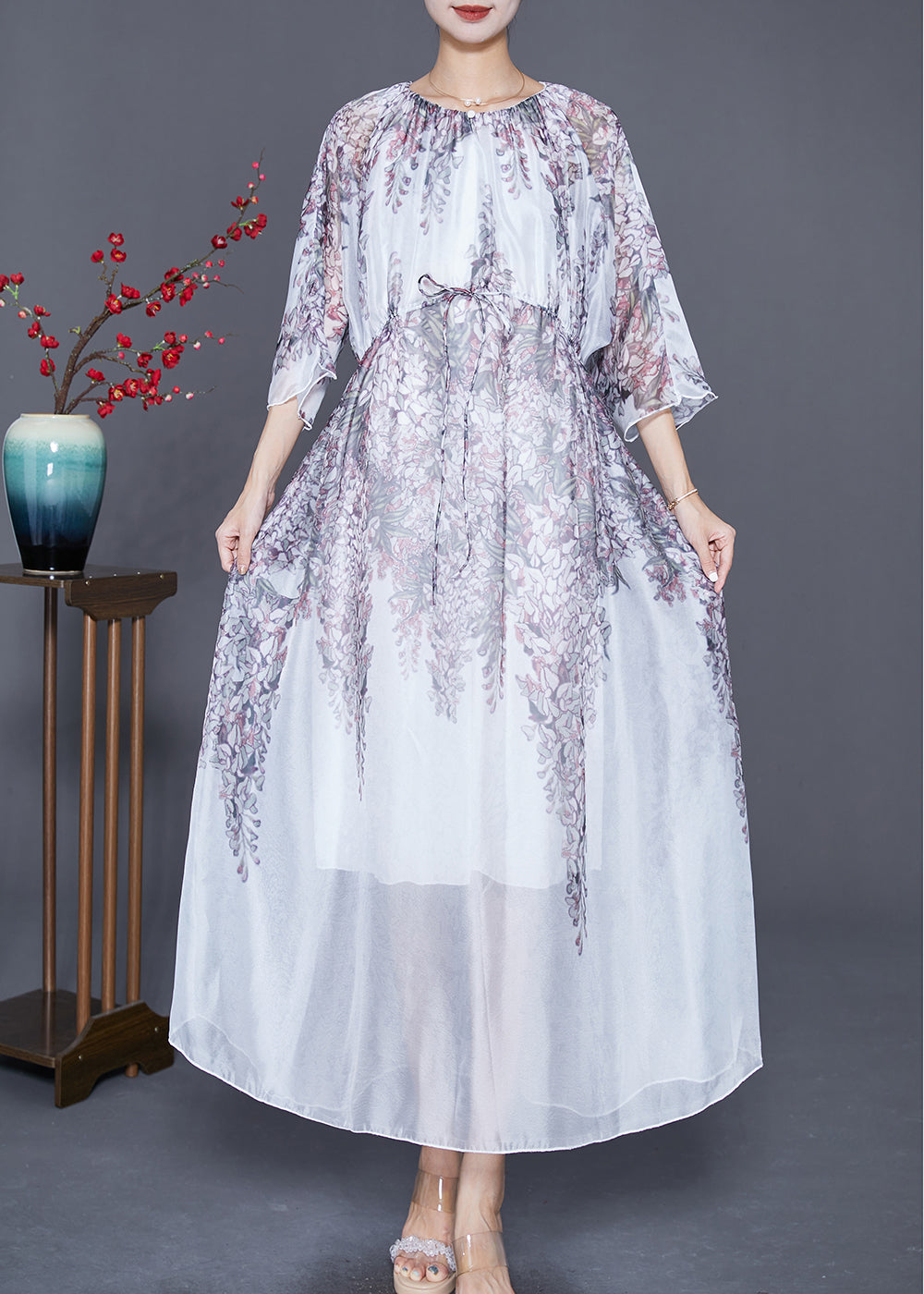 Gracefully Styled Dress for Any Occasion