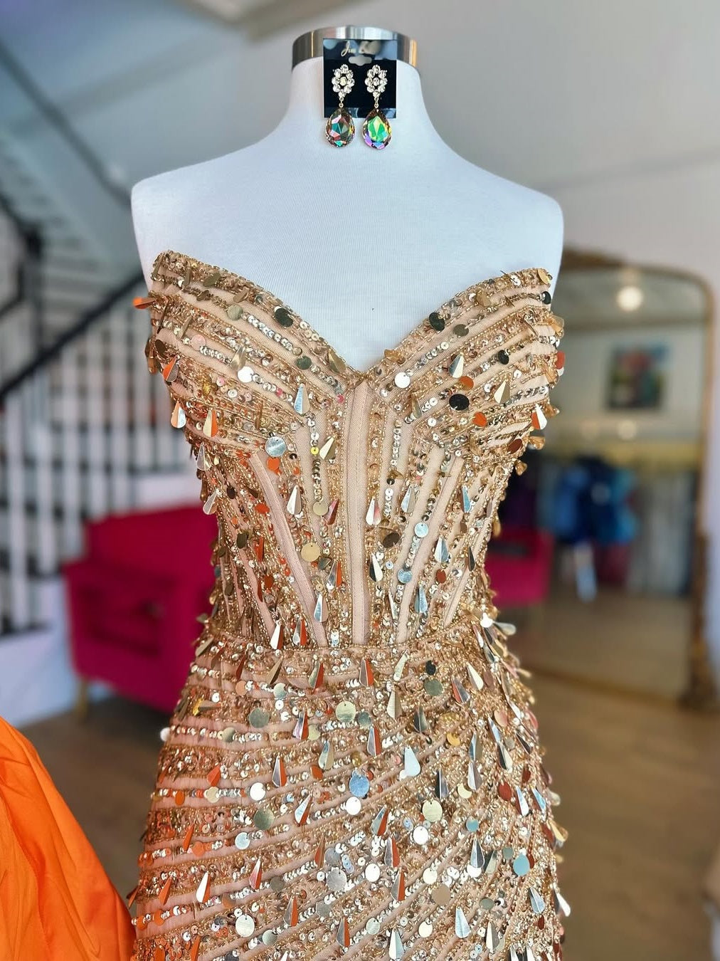 Luxurious Sheath Sweetheart Red Corset Homecoming Dress with Sequins - View 9 | VelvetHem
