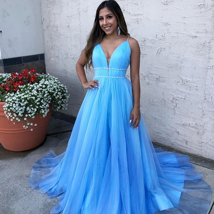 Spaghetti-Straps V-Neck Tulle Blue Prom Dress Sleeveless Long - VelvetHem