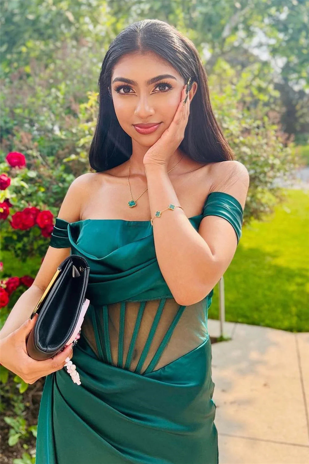 Stylish Mermaid Off the Shoulder Dark Green Corset Prom Dress with Split Front - View 3 | VelvetHem