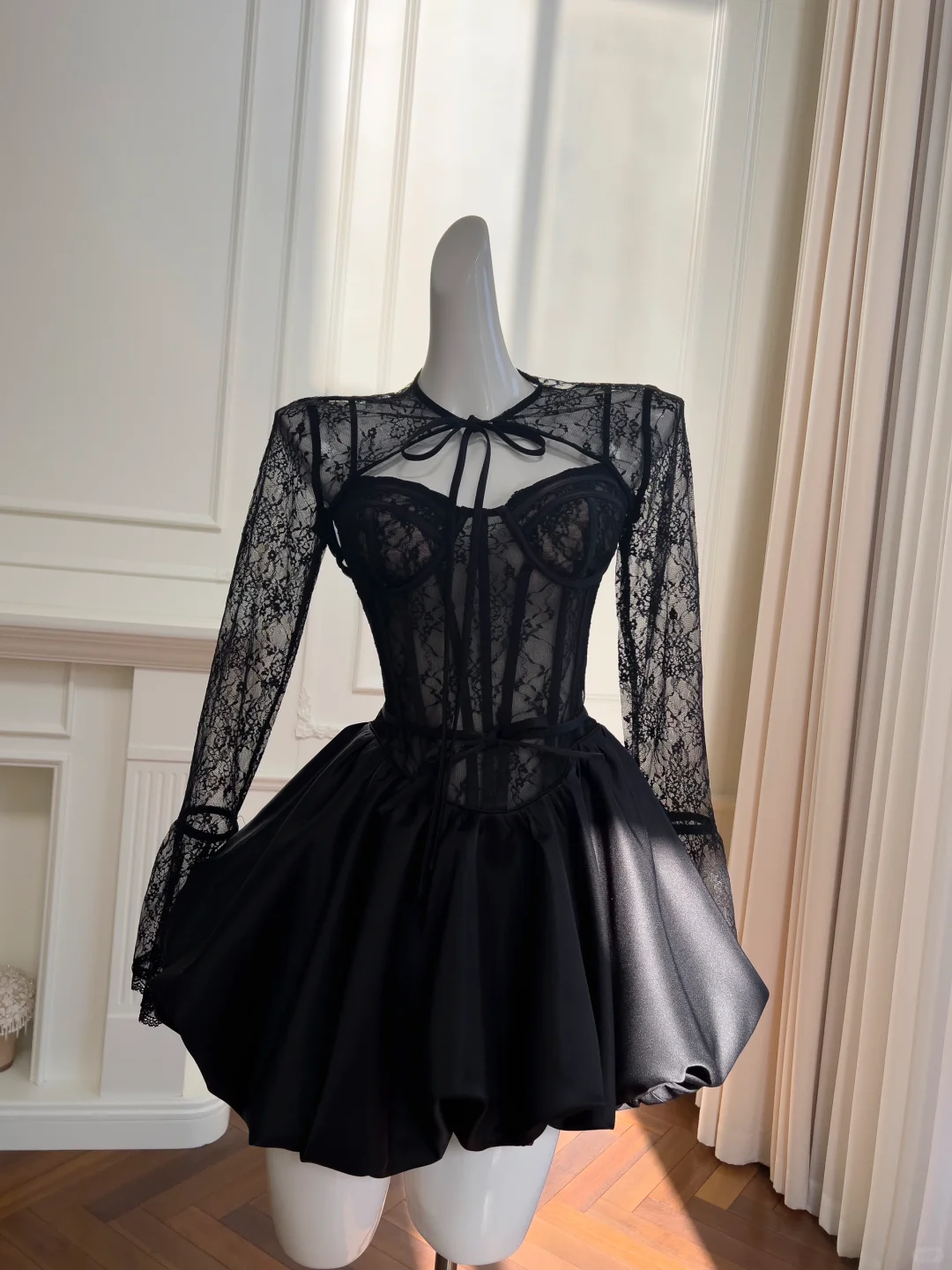 Sexy Black Lace Satin A Line Homecoming Dress Short Prom Dress Y8590 - VelvetHem