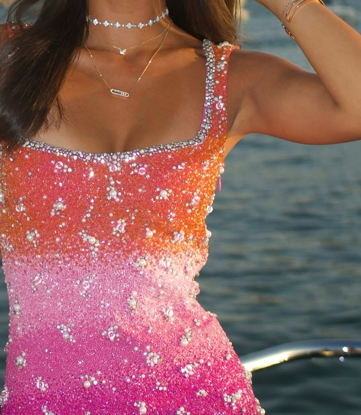 Gorgeous Sequin Beaded Sheath Cocktail Dress Square Neck Short Homecoming Dress Birthday Outfits - View 3 | VelvetHem