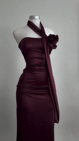 Simple Sheath Burgundy Long Prom Dress Strapless Evening Dress Y8511 - VelvetHem