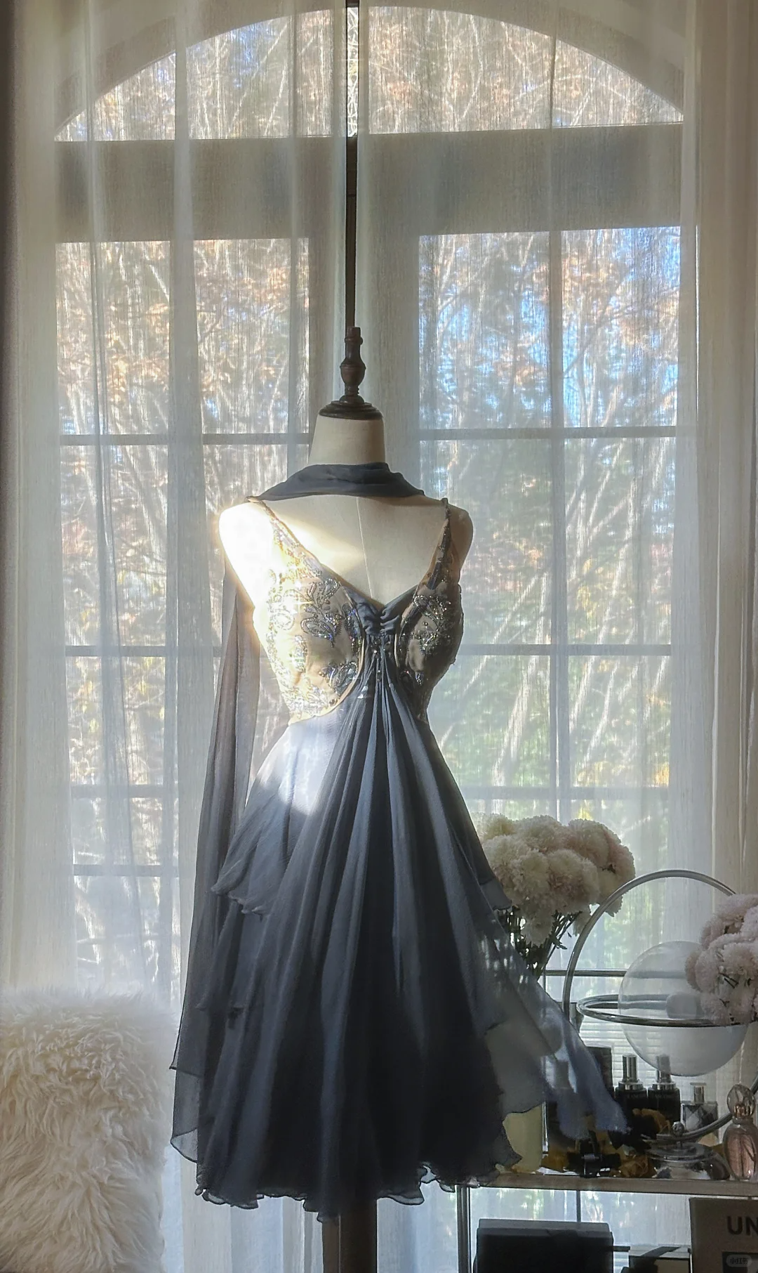 Stylish Spaghetti Straps V Neck Chiffon Sequin Cocktail Dress Blue Short Birthday Outfits Homecoming Dress - View 3 | VelvetHem